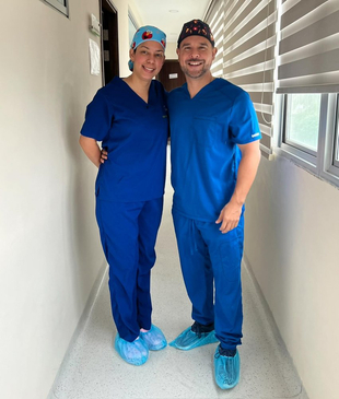 Slider image (2) Dr. Alvaro Uribe - Plastic Surgery in Colombia